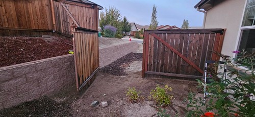Heavy duty self locking gate - heavy,