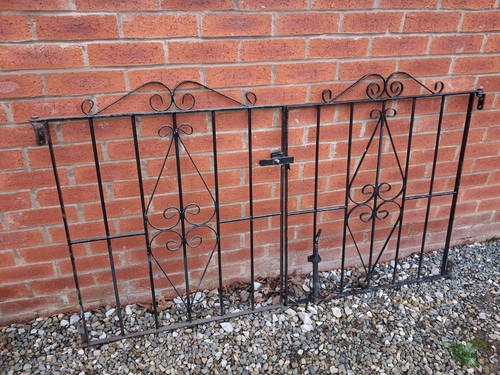 Reclaimed used metal - reclaimed, gates