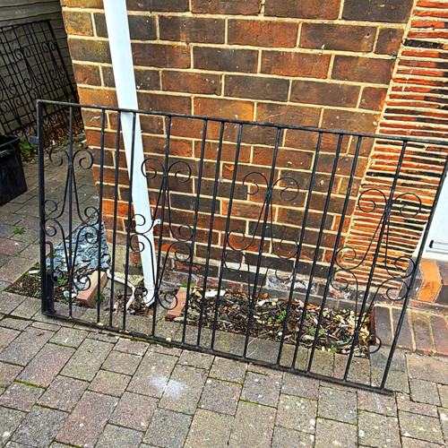 Black cast iron gates - , 2