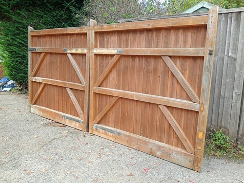 Driveway gates - driveway,