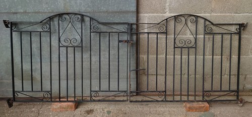 Pair heavy wrought - heavy, iron