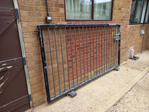 Heavy duty gate feet - heavy, 9