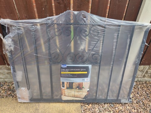 New double steel gates - new,
